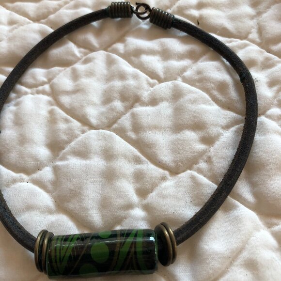Hand-crafted choker - Picture 1 of 4